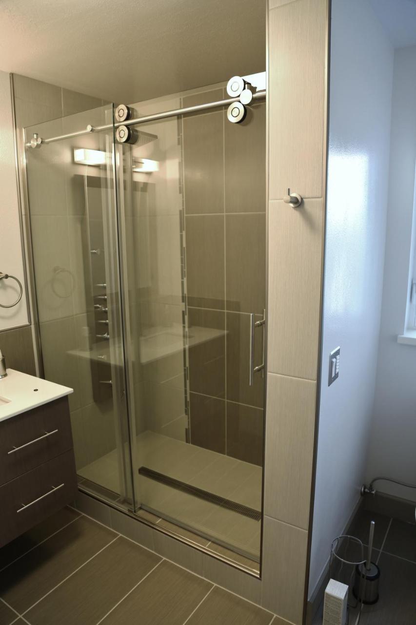 הומר Otter Beach Lodges מראה חיצוני תמונה